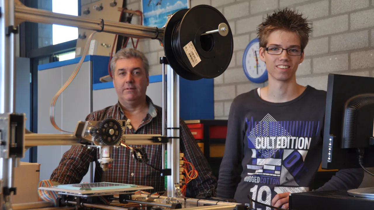 q4kws7h3gbdmp5iiwfoa9hurj 2014 10 03 accent vl nr andr schouwenaar ronald van ewijk