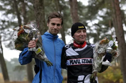 wycw0046b6ovukm3q3ve2sgxs 187960