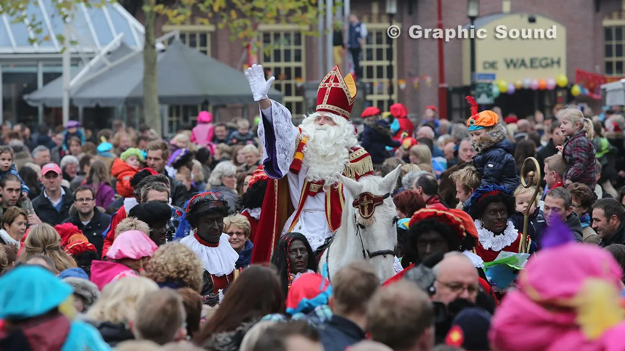 y8gag8mv0y29e1det6qygriob 2013 11 16 intocht sint 08