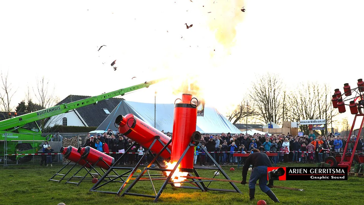 2014 12 31 carbidschieten 01