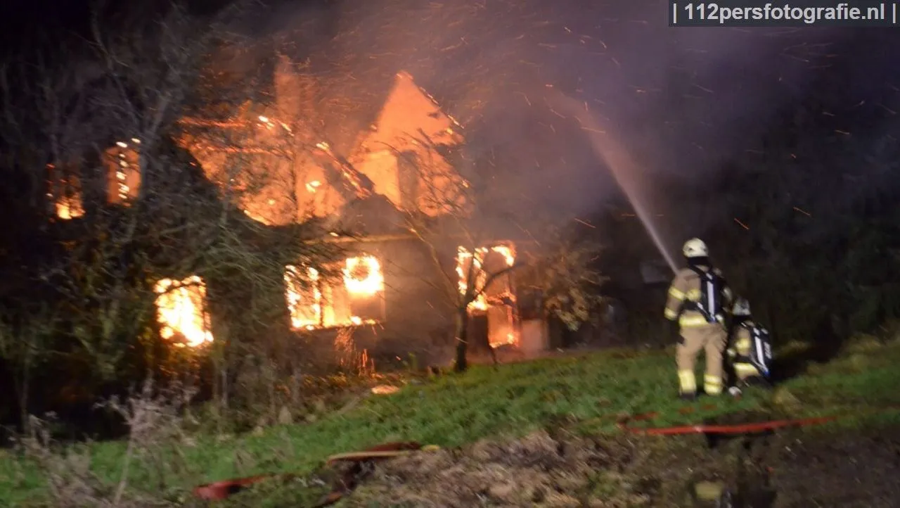 2015 01 01 boerderijbrand 01