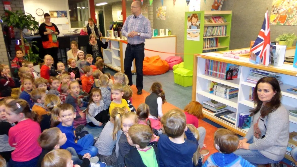 2015 01 17 ichtus schoolbibliotheek 1