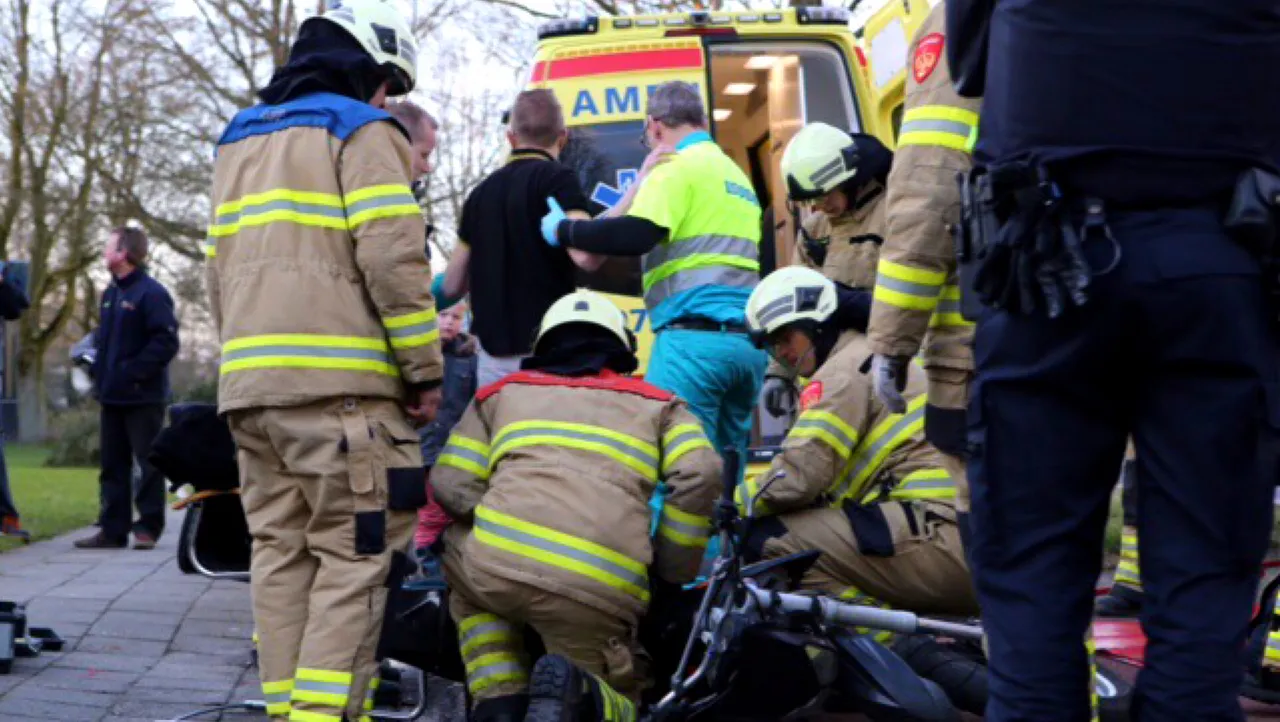 2015 02 27 bromfietsongeval 1