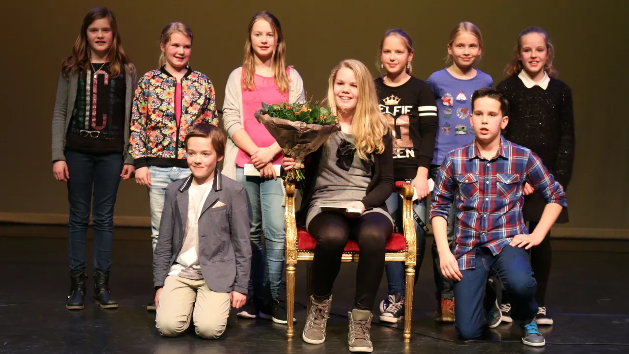 2015 03 06 voorleeswedstrijd jolijn boerema