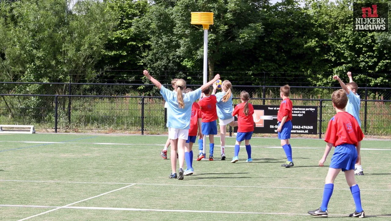 2015 05 2 schoolkorfbal 004