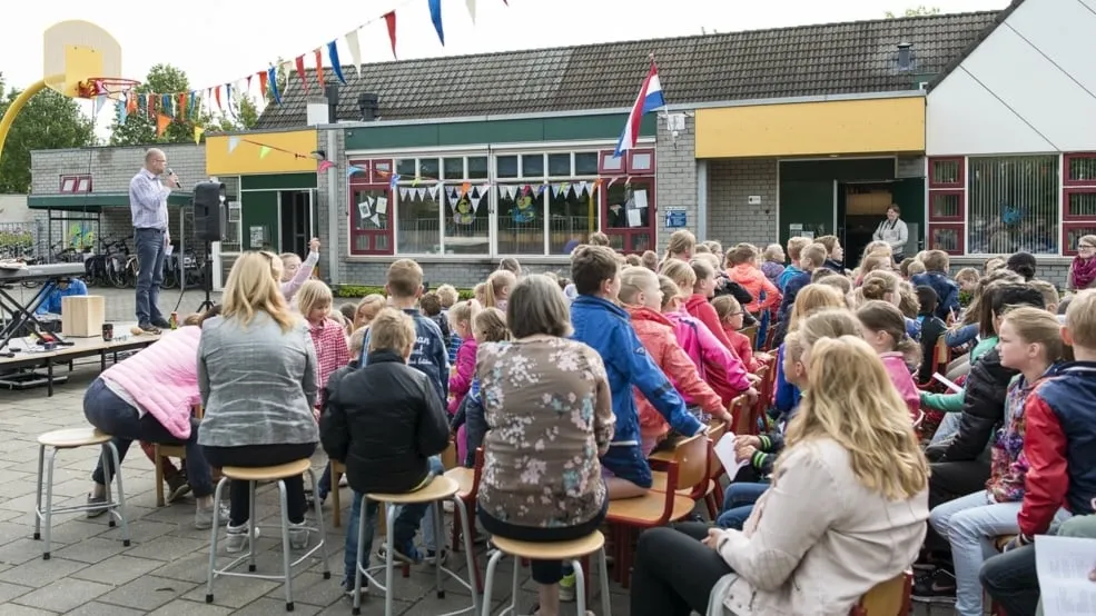 2015 06 11 ichtusschool