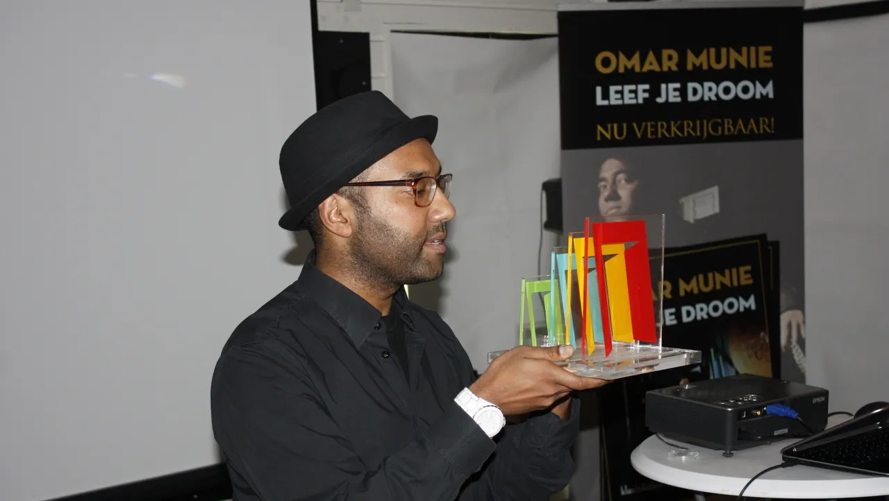 2015 06 21 omar munie