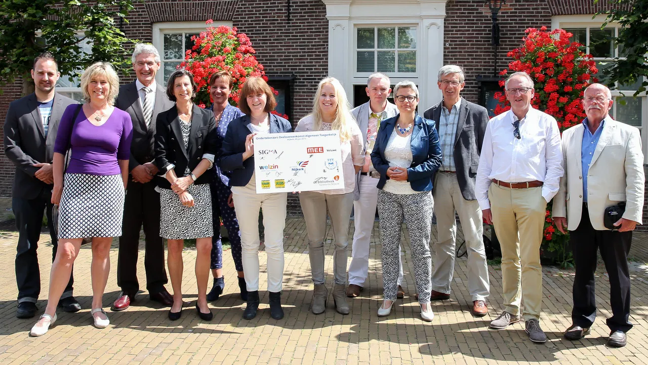 2015 06 30 ondertekening contract partijen algemene voorziening