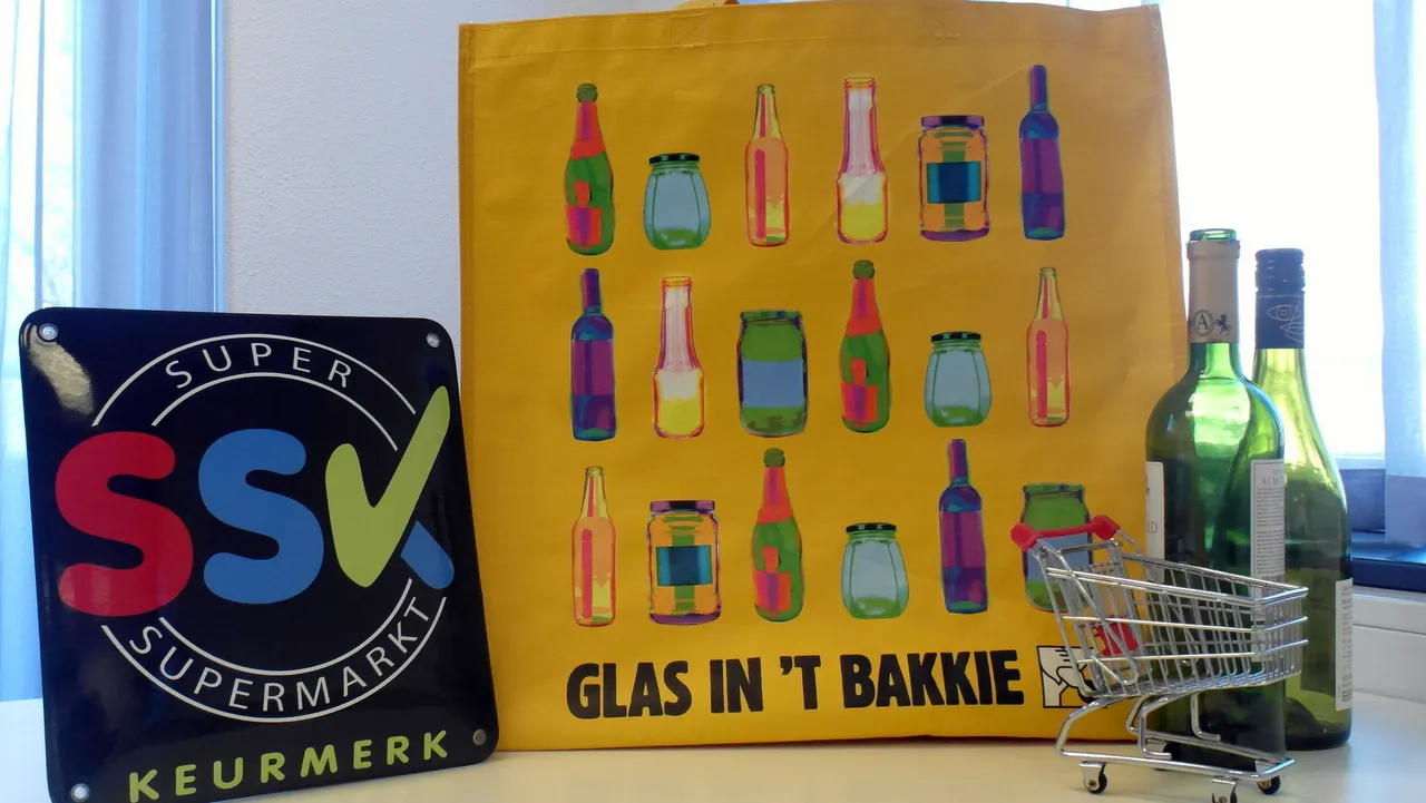 2015 08 18 glas in t bakkie ssk