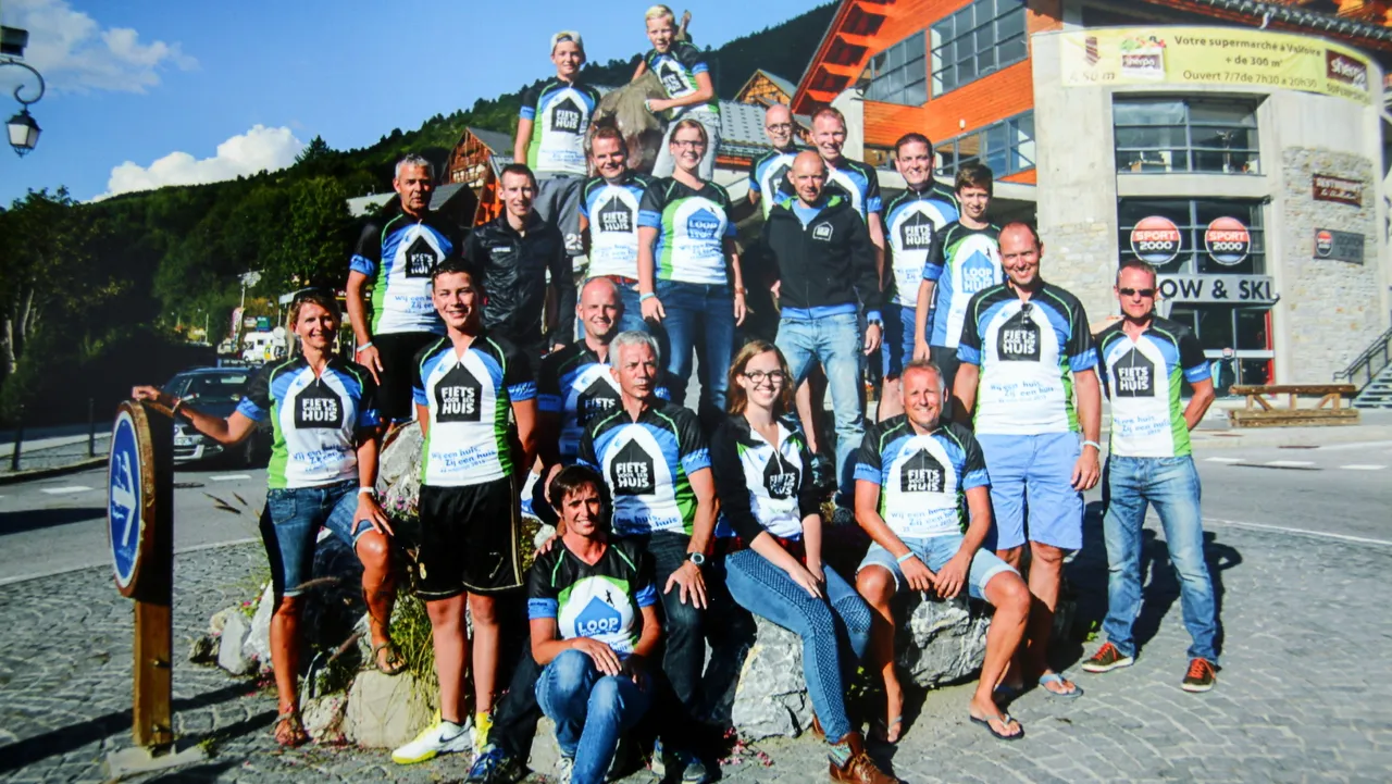 2015 09 07 nijkerk voor een huis teamfoto