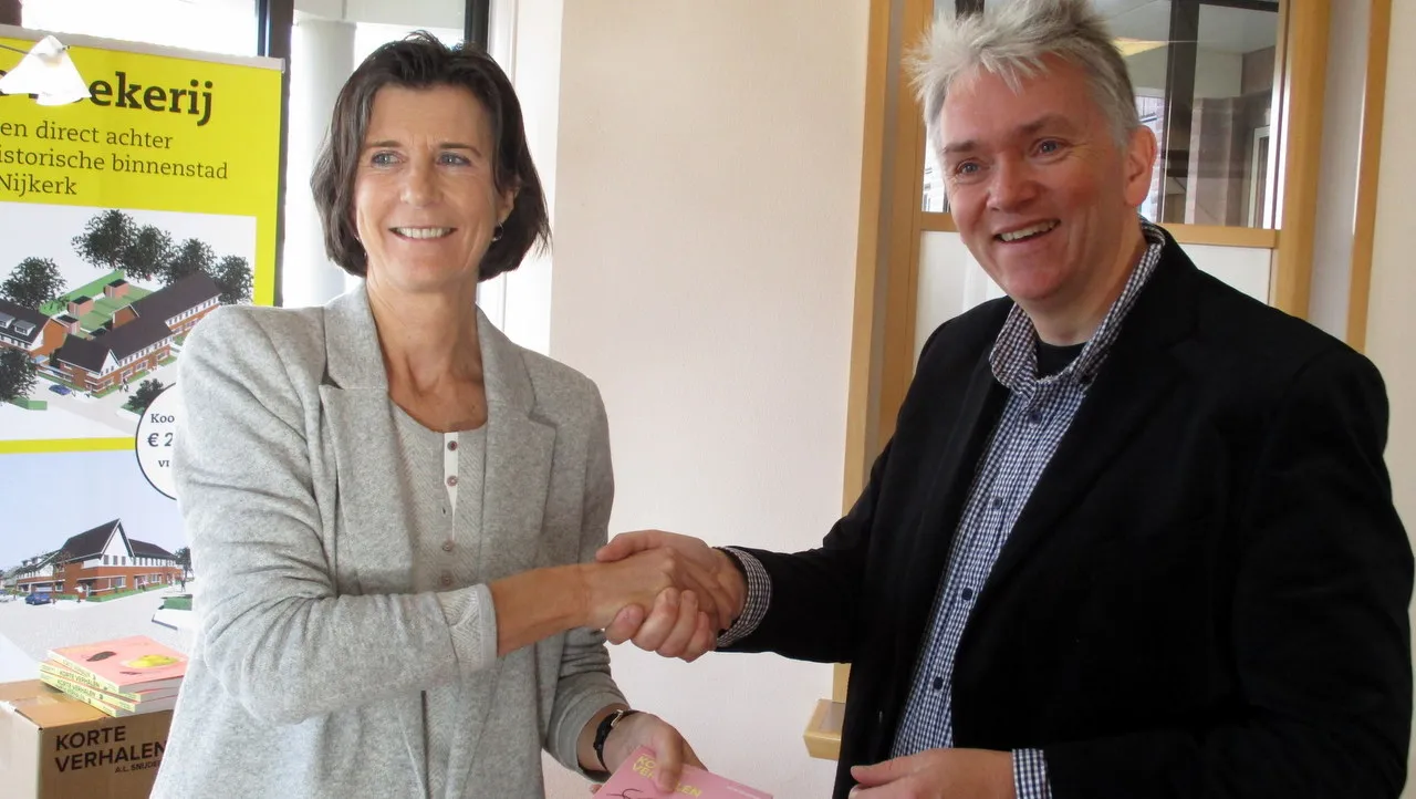 2015 11 02 heel nederland leest korte verhalen marly klein en roel zuidhof