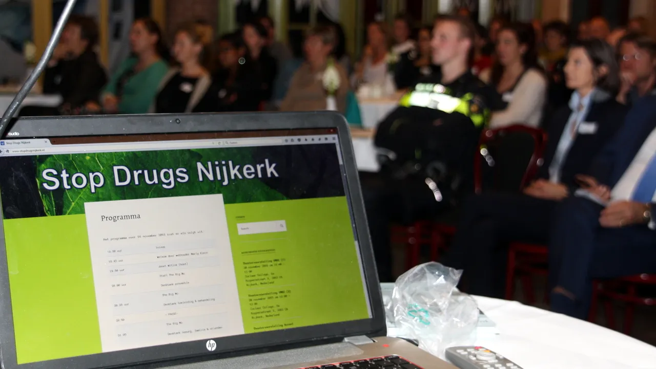 2015 11 16 stopdrugsnijkerk 4