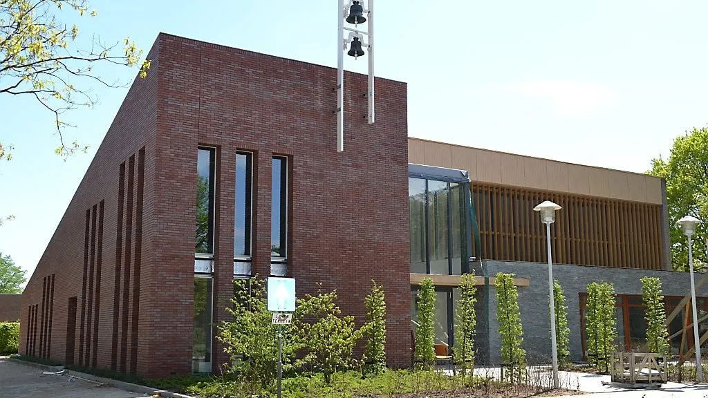 2015 11 22 opstandingskerk