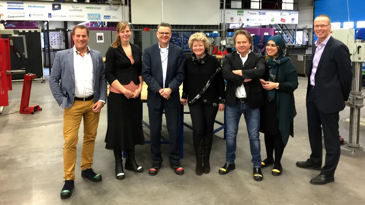 2016 01 25 bhn techniek academie bezoek 220116