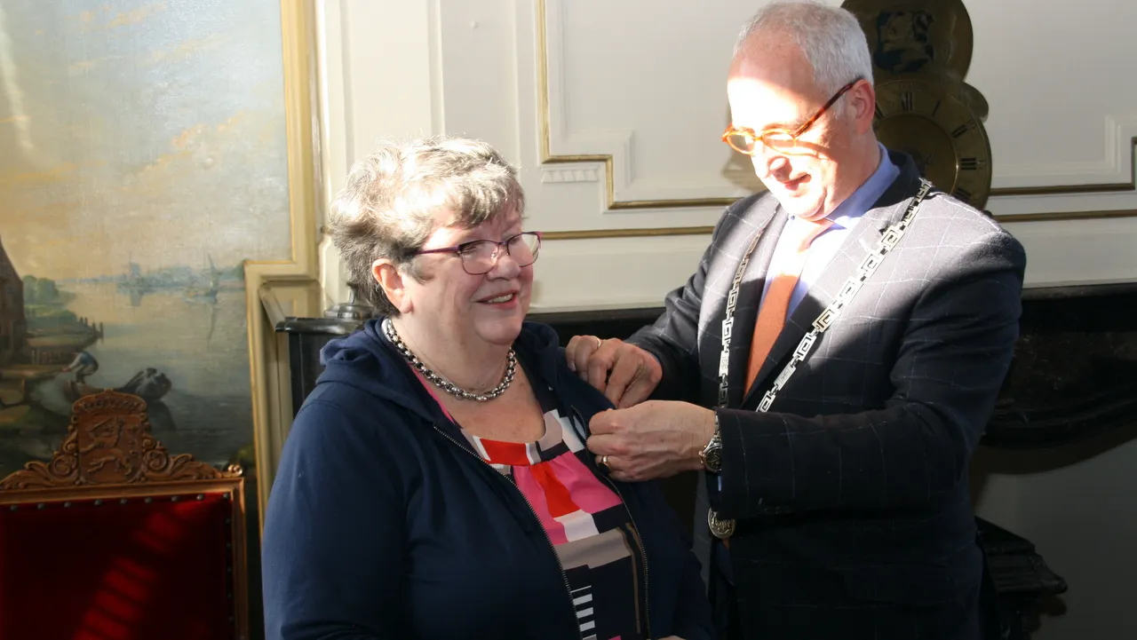 2016 03 17 mevrouw blok erepenning 4