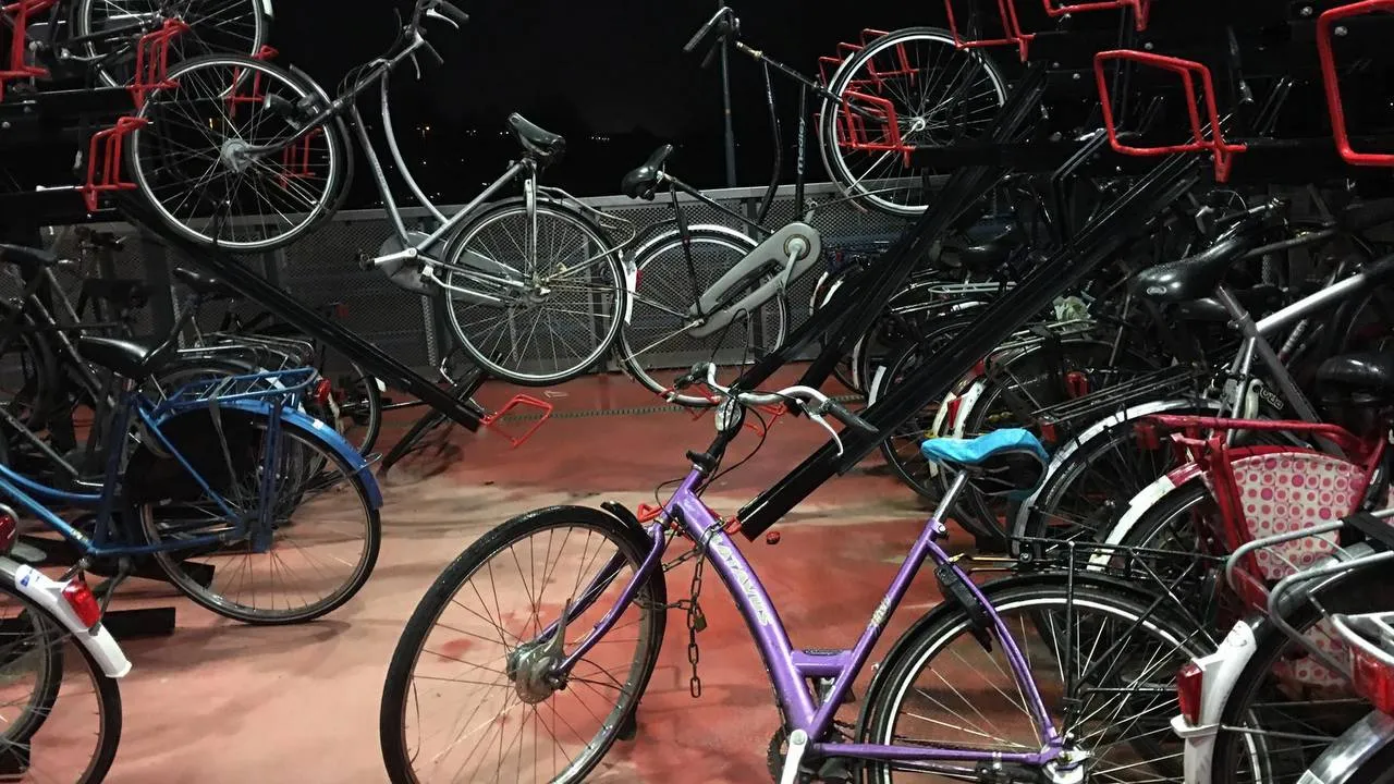 2016 04 06 fietsen station hoevelaken