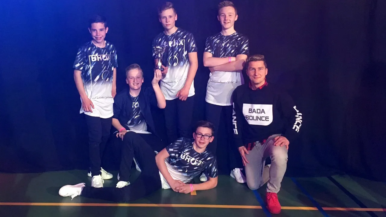 2016 04 23 badabounce zero gravity