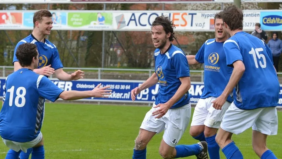 2016 04 23 veensche boys owios 23 4 glenn goal bis