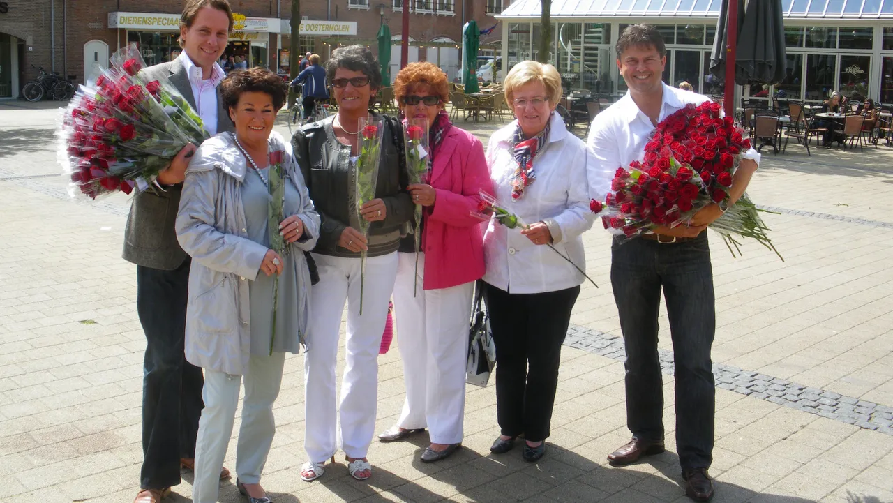 2016 05 04 novroos voor moederdag