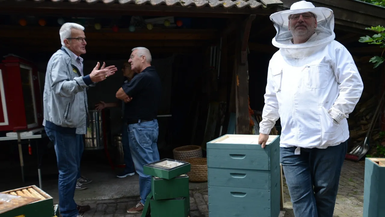 2016 06 18 bijenvereniging groei en bloei 18 6 a