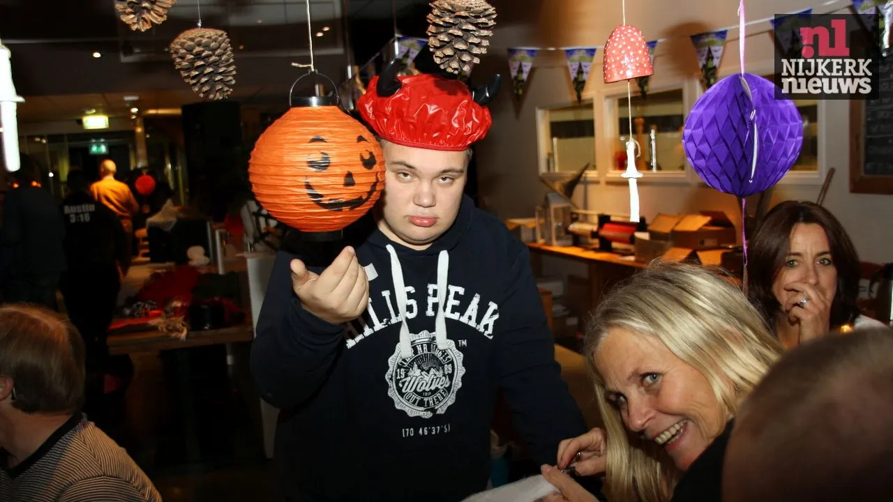 2016 11 03 hello you halloween 11