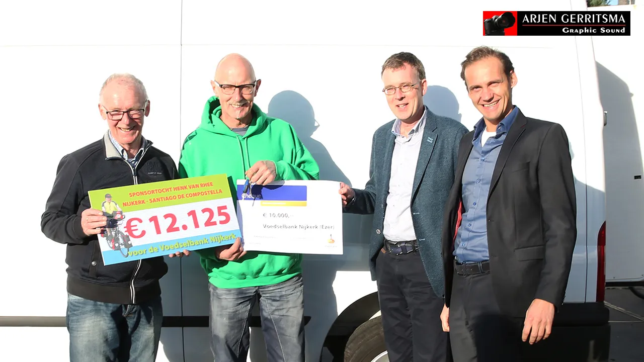 2016 11 25 bus voedselbank 002