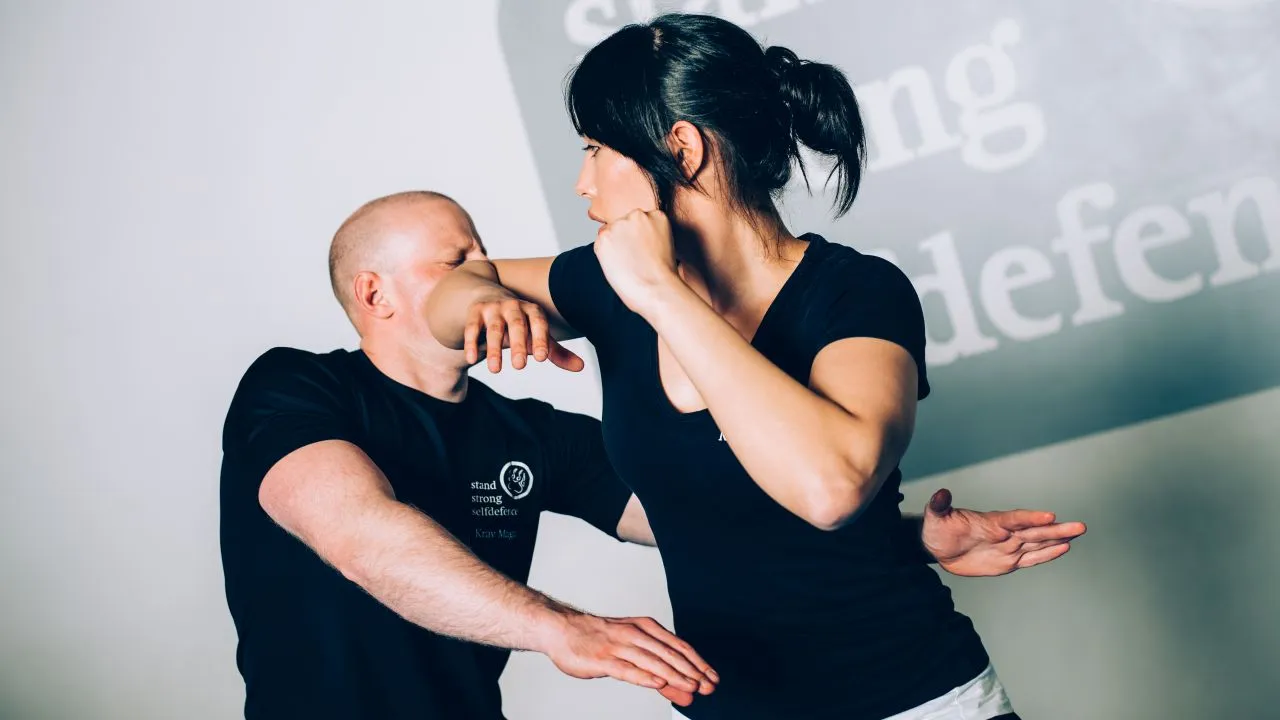 2016 12 16 stand strong selfdefence