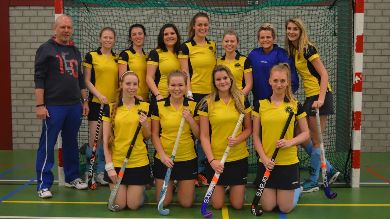 2017 02 21 hcn dames2 hockey