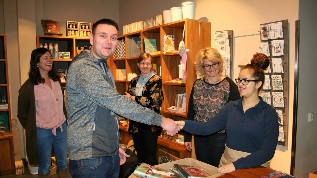 2017 02 24 de uitdagingkadootjesbank