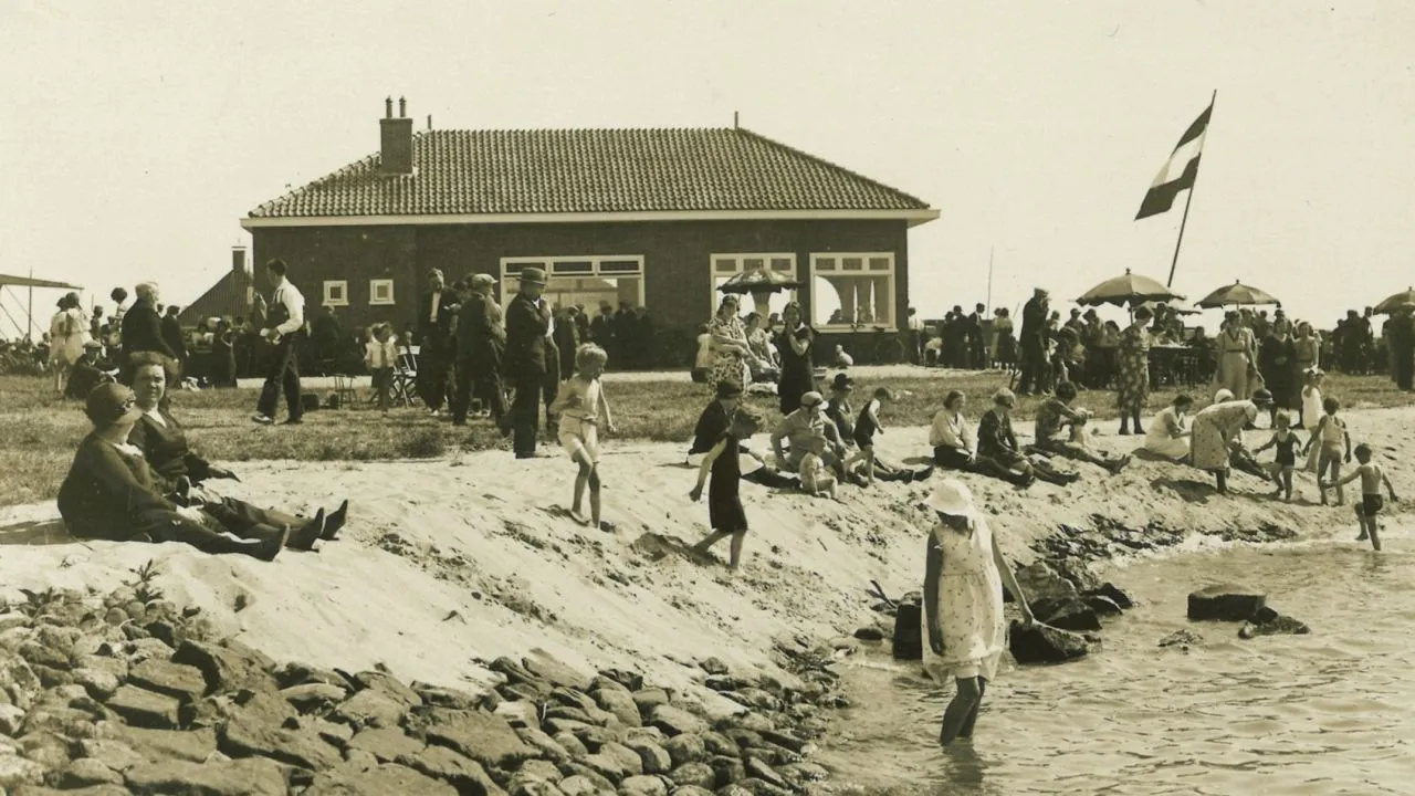 2017 03 31 strandhuys oud