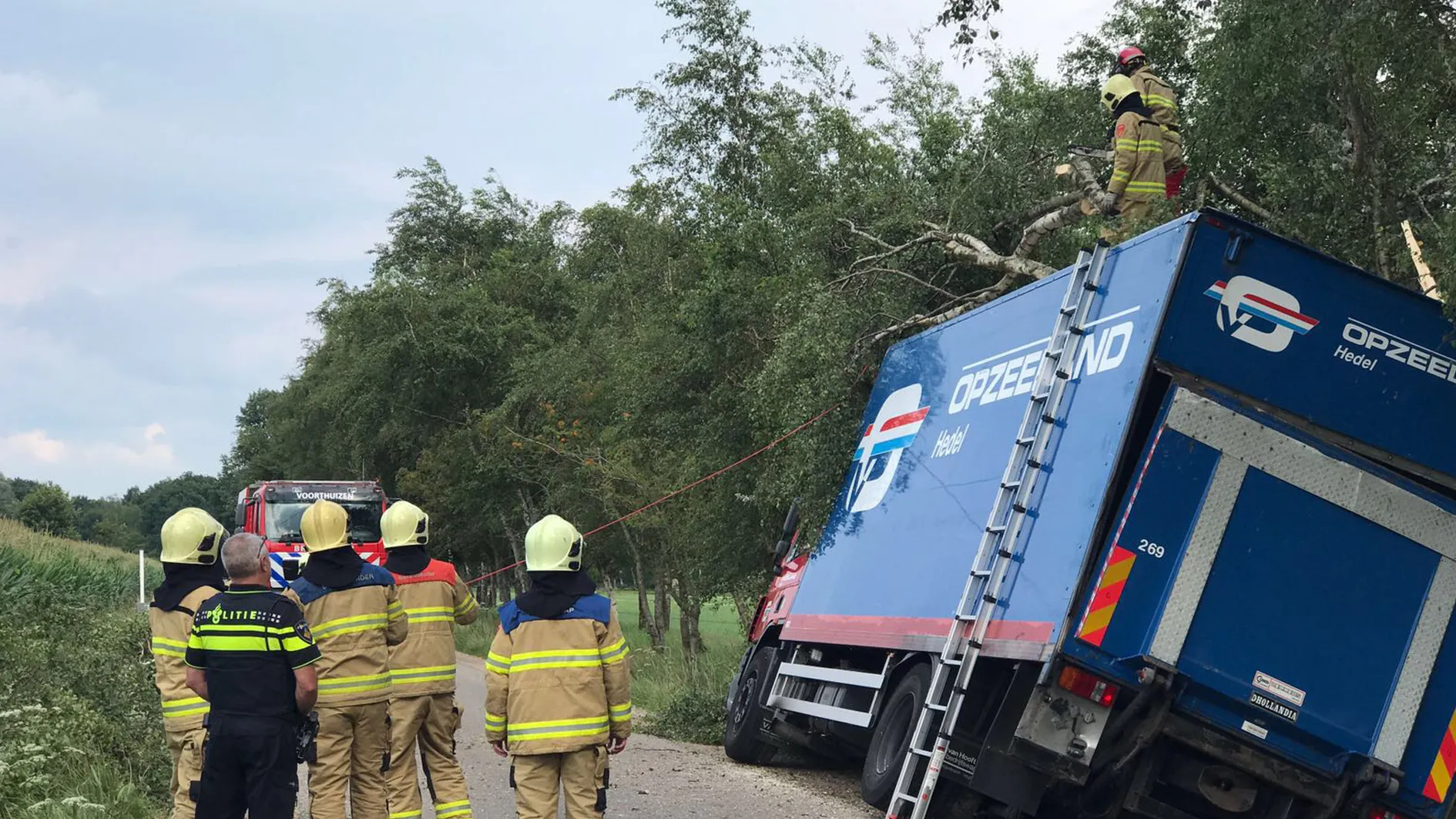 2017 07 20 gekantelde vrachtwagen 1