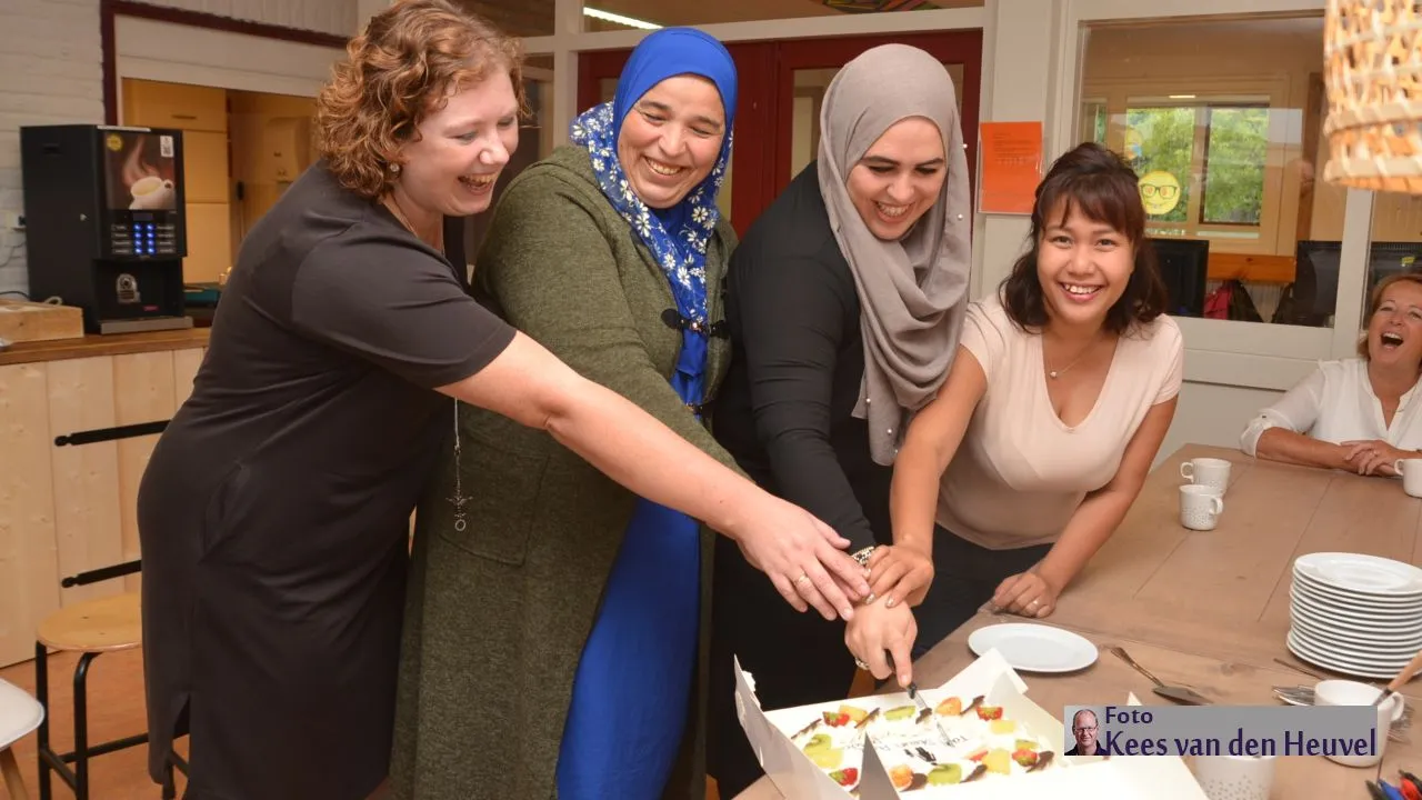 2017 09 06 taalsteunpunt taart 6 9 nadya