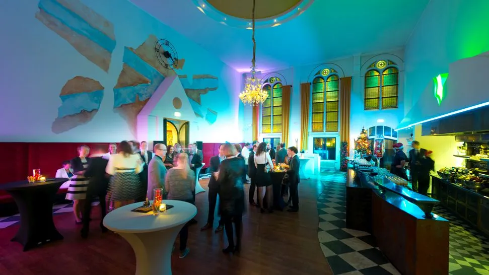 2017 09 08 inplaatsvanlachendevrouwgrotefotomidden