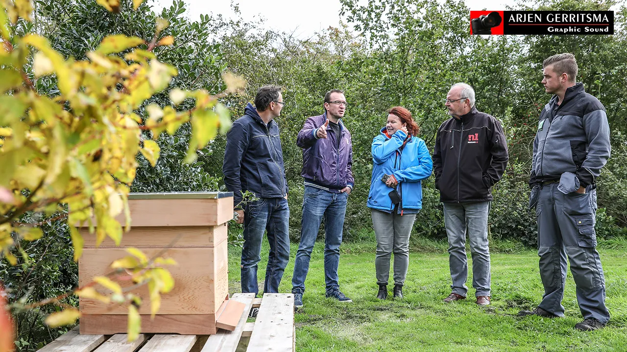 2017 09 14 bijenkast corlaer 04