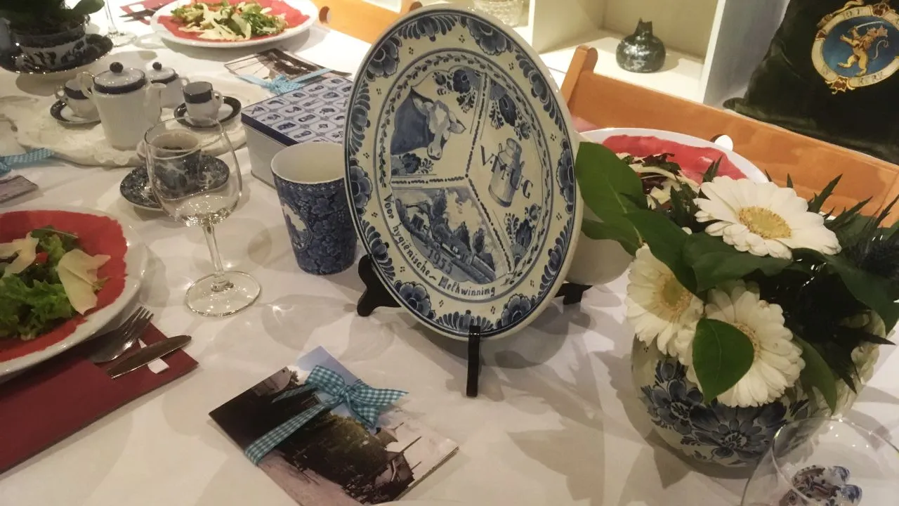 2017 11 25 walking dinner