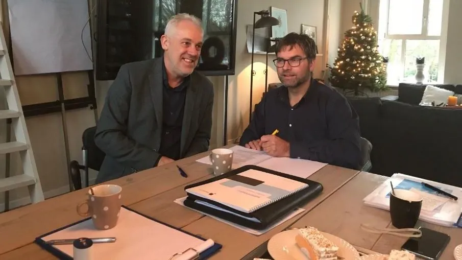 2017 12 12 bouwteam ondertekening 2
