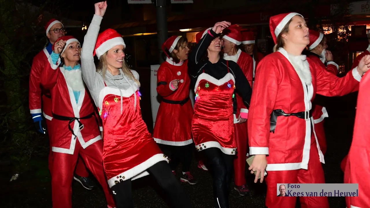2017 12 15 kerstmannen run 15 12 a