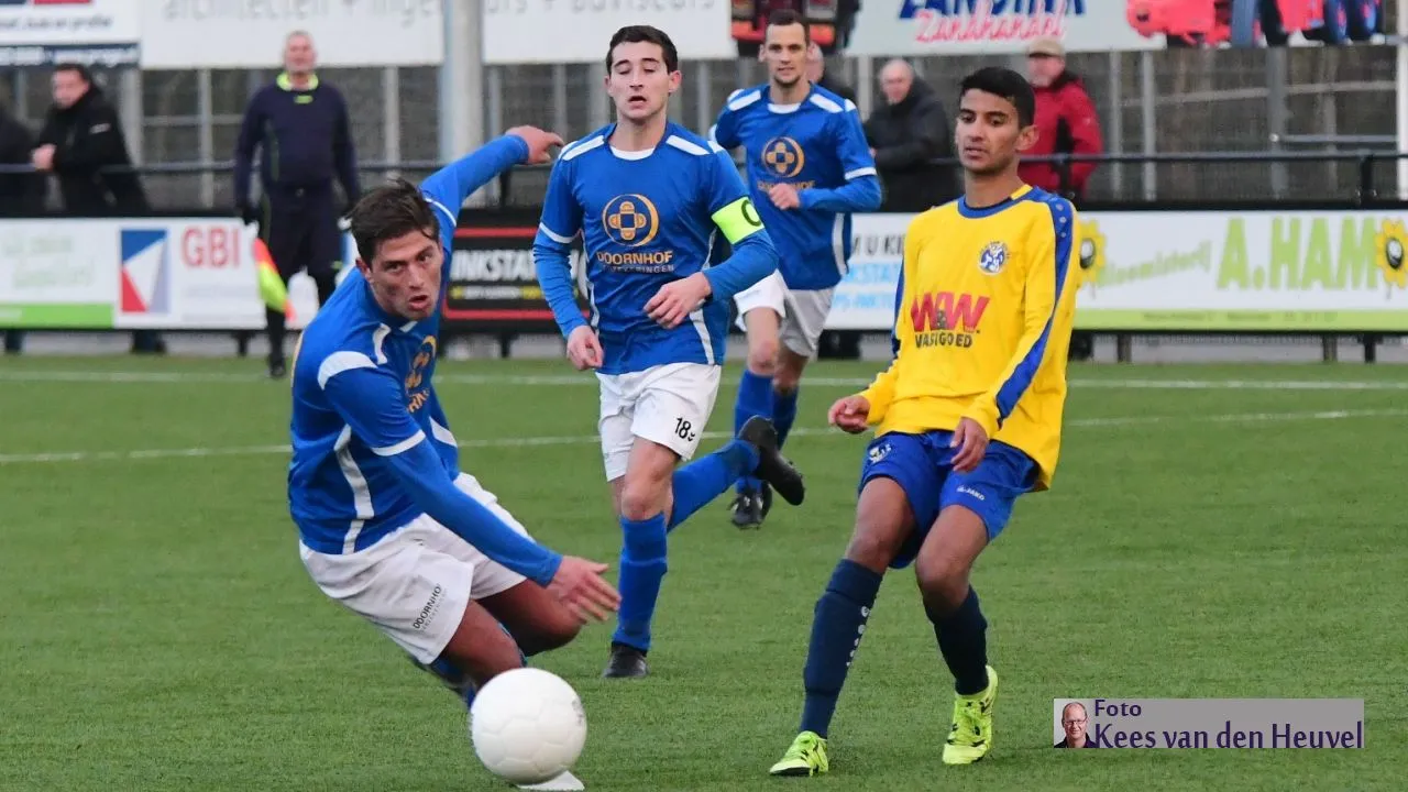 2017 12 16 veensche boys blauwgeel 16 12 yannick bas
