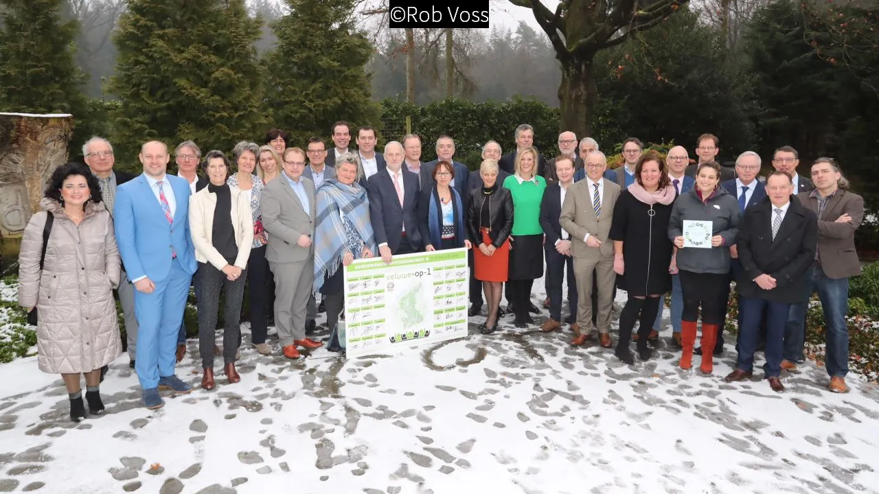 2018 02 17 tekenen samenwerkingsovereenkomst veluwe op 1 foto rob voss