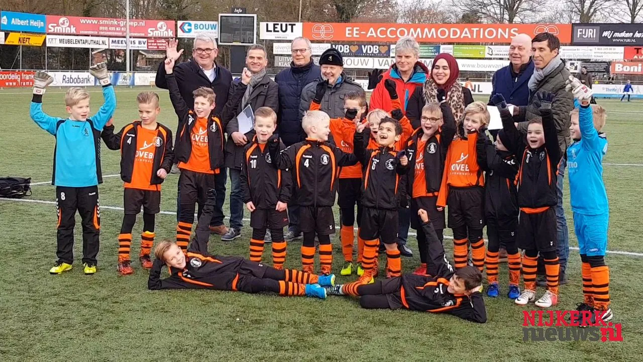 2018 02 17 voetbal sro 1