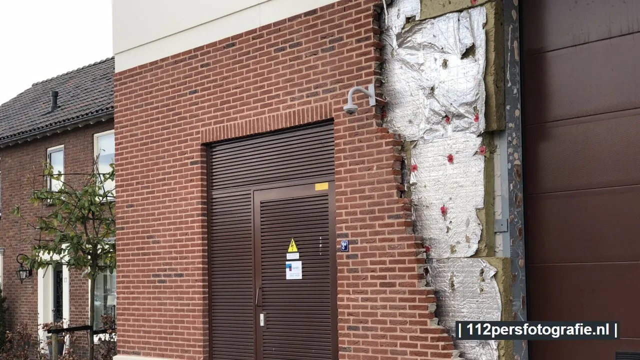 2018 03 30 muur jumbo 1