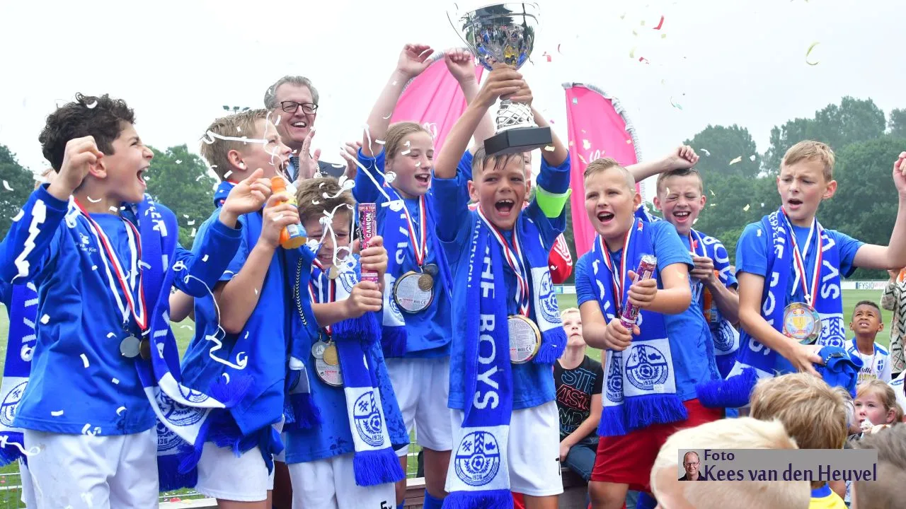 2018 06 04 veensche boys jo11 2 harskamp 2 6 fernando feest team