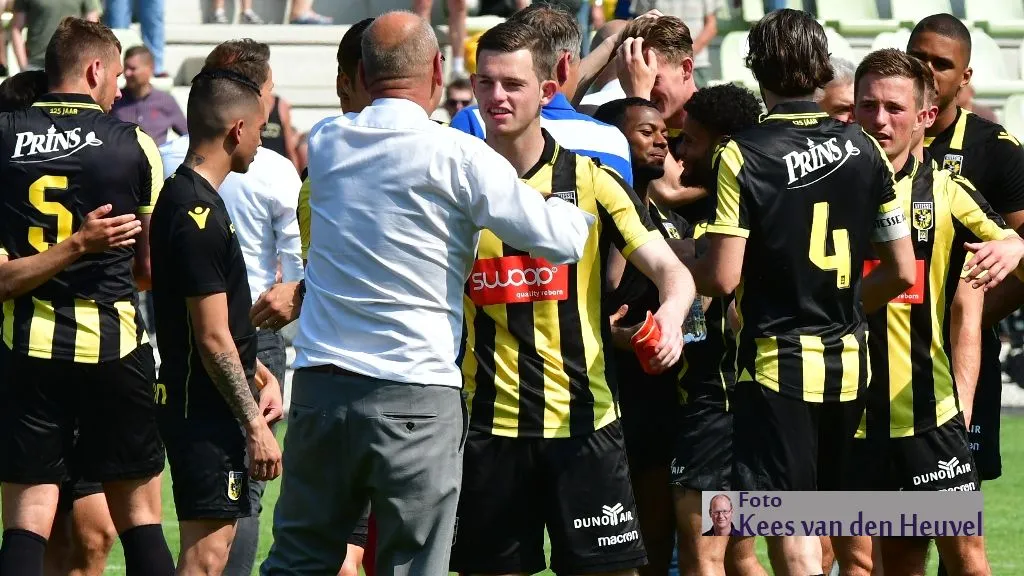 2018 07 03 thomas vitesse jong kampioen 20 5 a