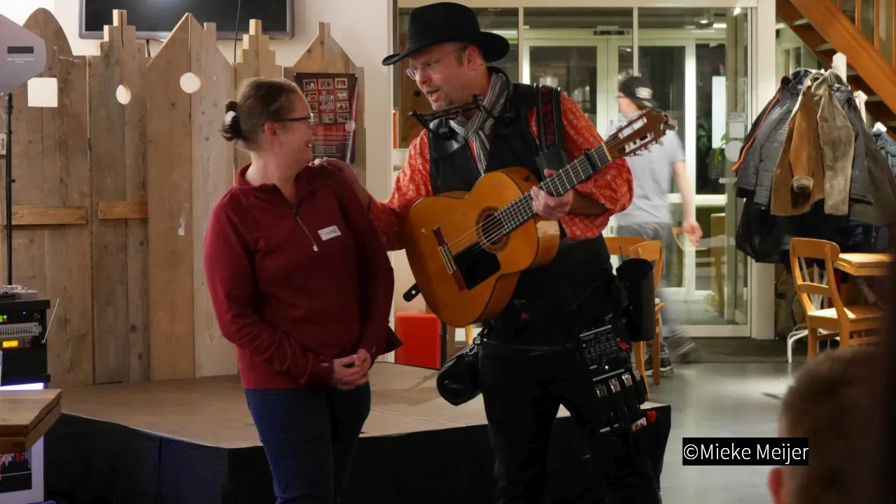 2018 11 21 hello you 02