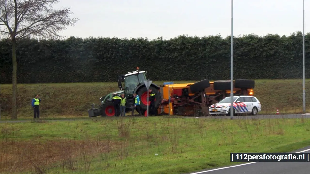 2018 12 05 traktor van vrachtwagen