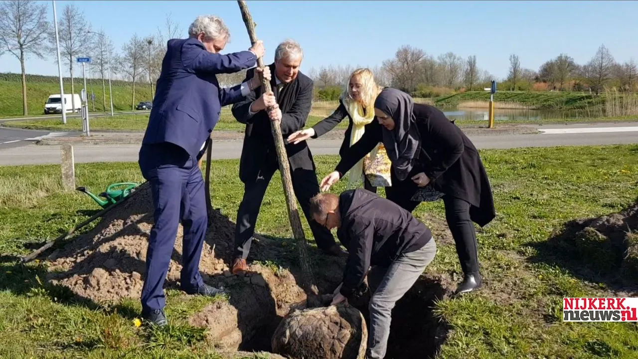 2019 04 01 boom wageningen 004