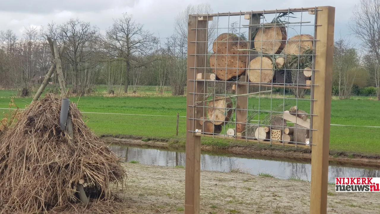 2019 04 03 insectenhotels vrouwenweg aeres 001