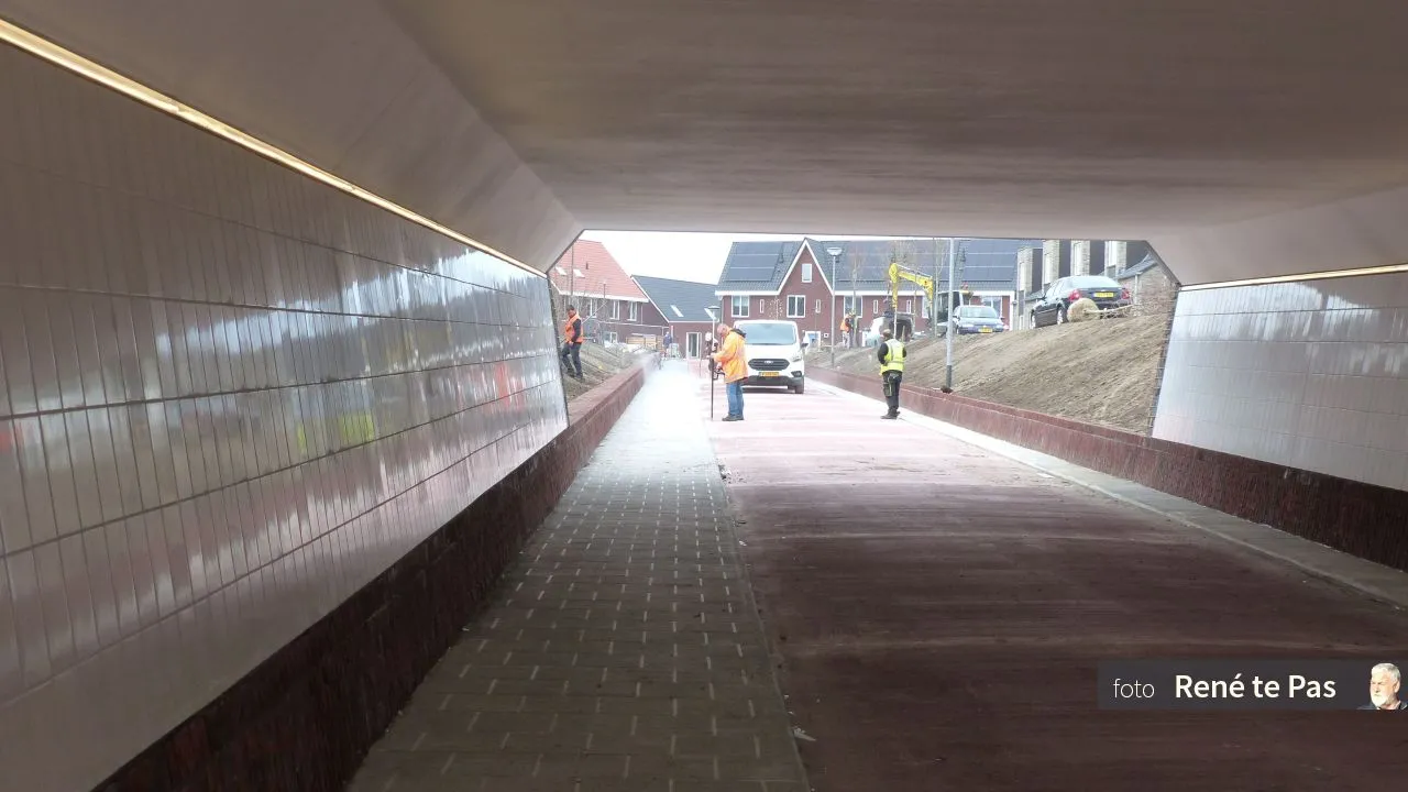 2019 04 04 fietstunnel ambachtstraat 009