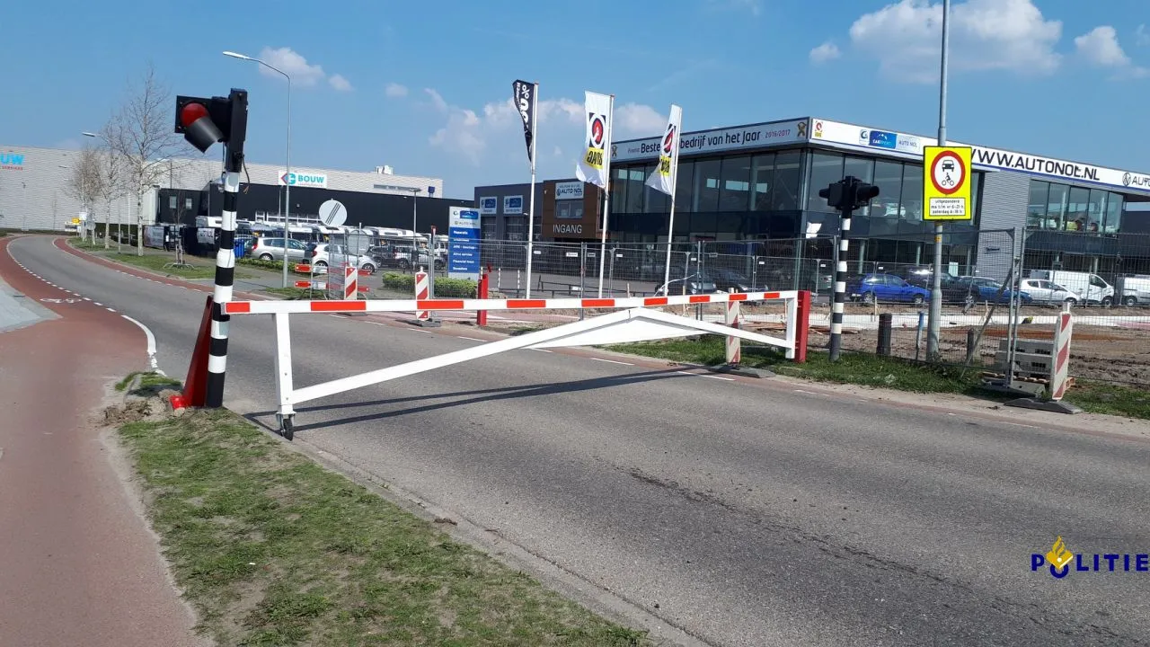 2019 04 07 hekwerk industrieterrein afsluiting02