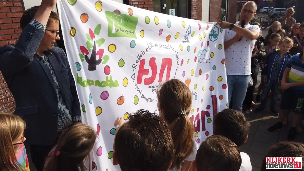 2019 07 17 vlag hsn scholen